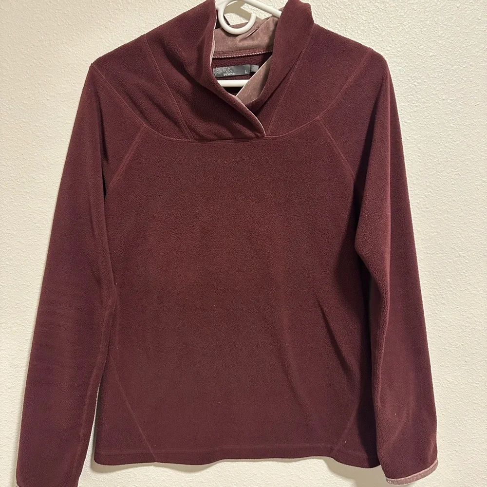 prAna Women's Burgundy Maroon Funnel Cowl Neck Fleece Velvet Lined Pullover - Picture 1 of 7